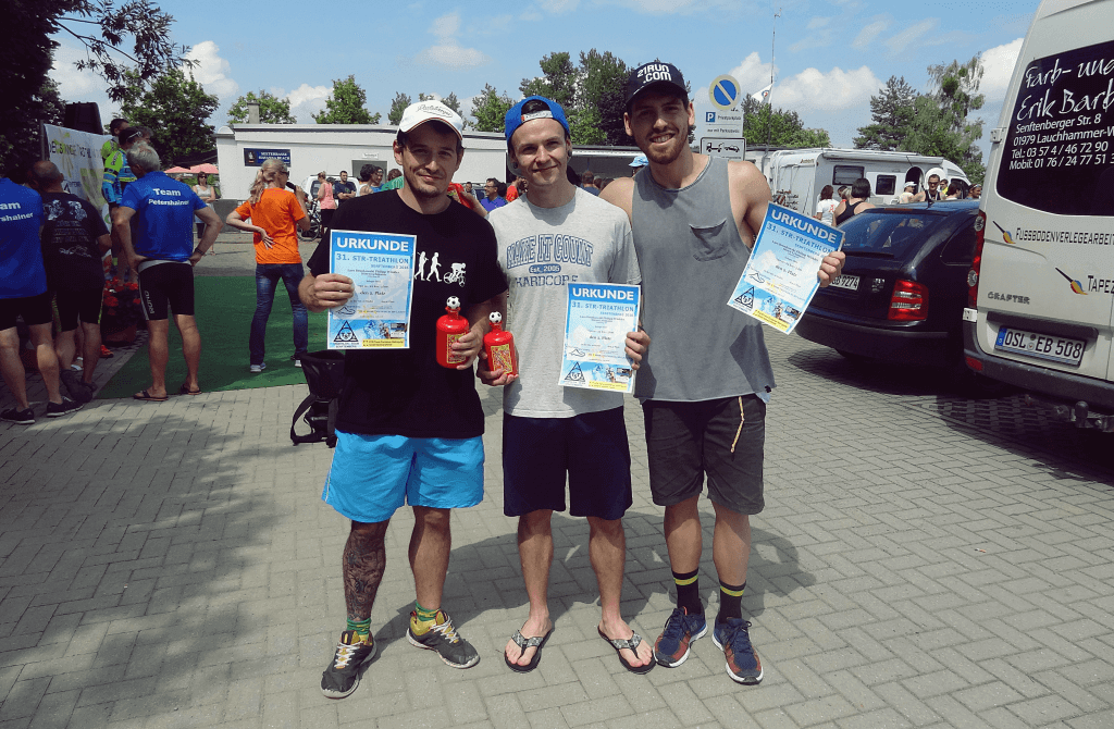 Sören, Alex und Philipp als Staffelteam beim Senftenberg Triathlon 2016