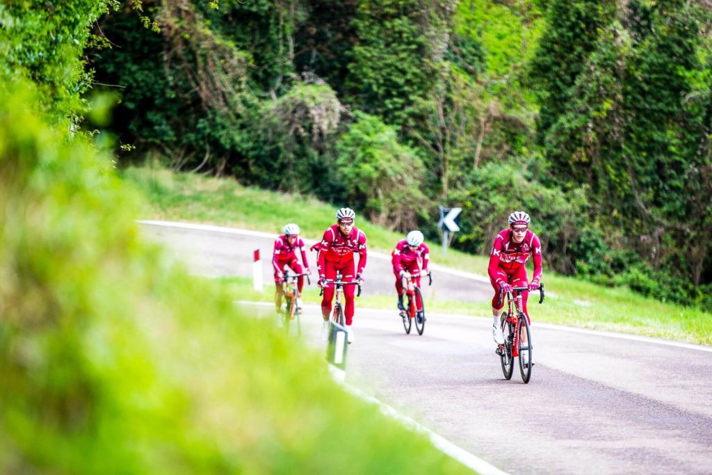 steile Berge beim Alpecin Trainingslager 2017 in Kaltern